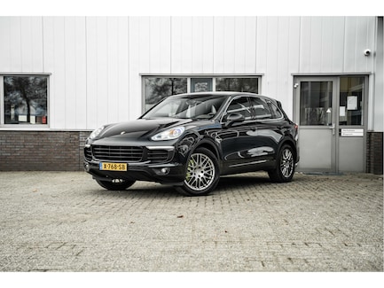 Porsche Cayenne 0
