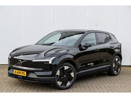 Volvo EX30 0