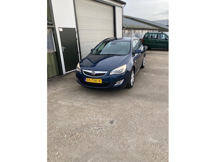 Opel Astra 0