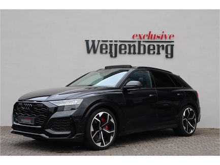 Audi RS Q8 0