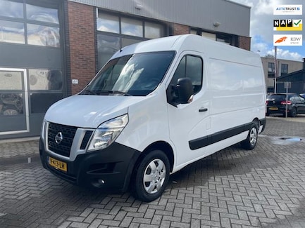 Nissan NV400 0