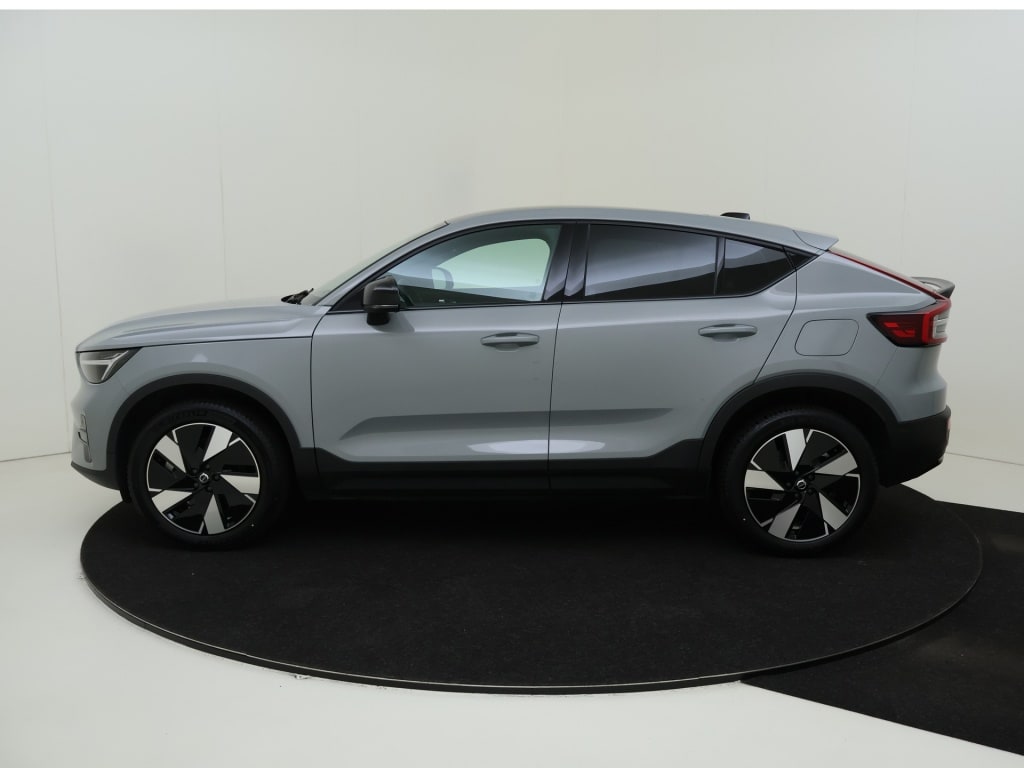 Volvo C40 Extended Core 82 kWh | Climate Pack | Getint Glas | 19″ Velgen |