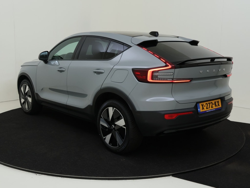 Volvo C40 Extended Core 82 kWh | Climate Pack | Getint Glas | 19″ Velgen |