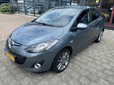 Mazda 2 0