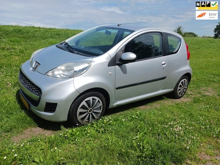 Peugeot 107 0