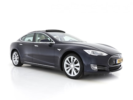 Tesla Model S 0