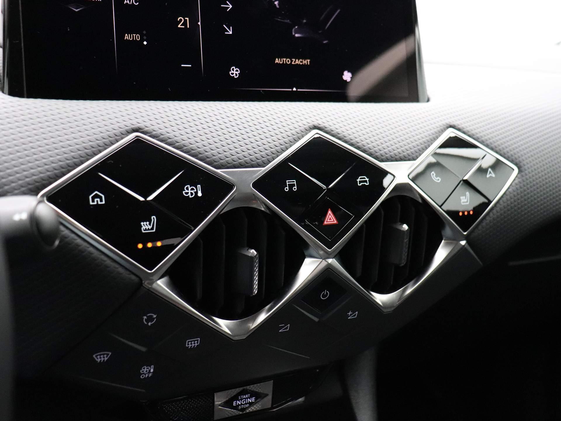 DS 3 E-Tense Rivoli 54 kWh | Leder | Navi | ECC | PDC | LMV | LED | Cam |