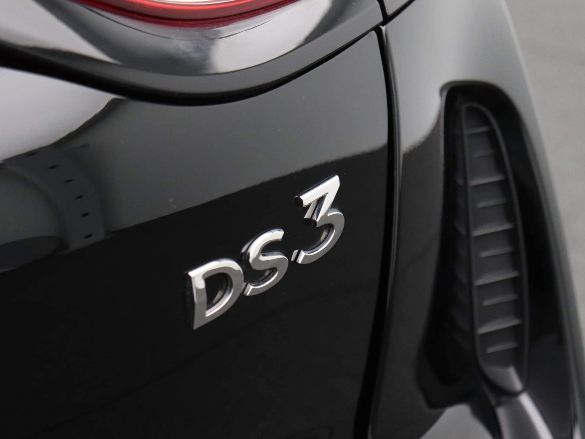 DS 3 E-Tense Rivoli 54 kWh | Leder | Navi | ECC | PDC | LMV | LED | Cam |