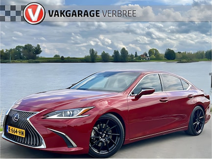 Lexus ES 0
