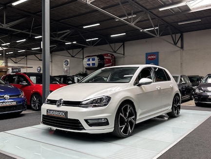 Volkswagen Golf 0