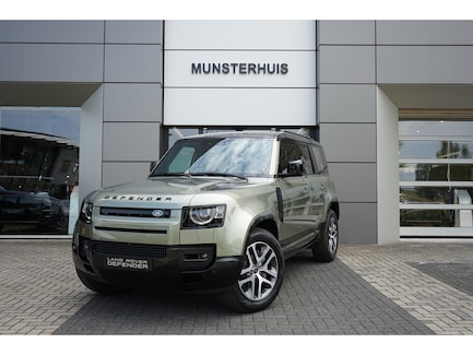 Land Rover Defender 0