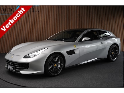 Ferrari GTC4 Lusso 0