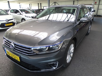Volkswagen Passat 0
