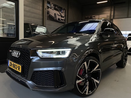 Audi RS Q3 0