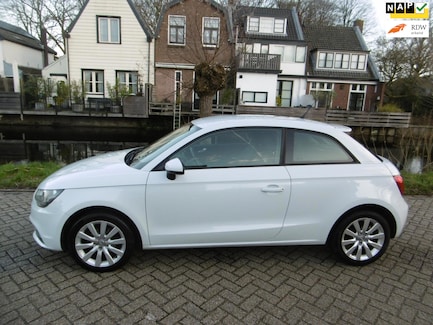 Audi A1 0