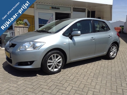 Toyota Auris 0