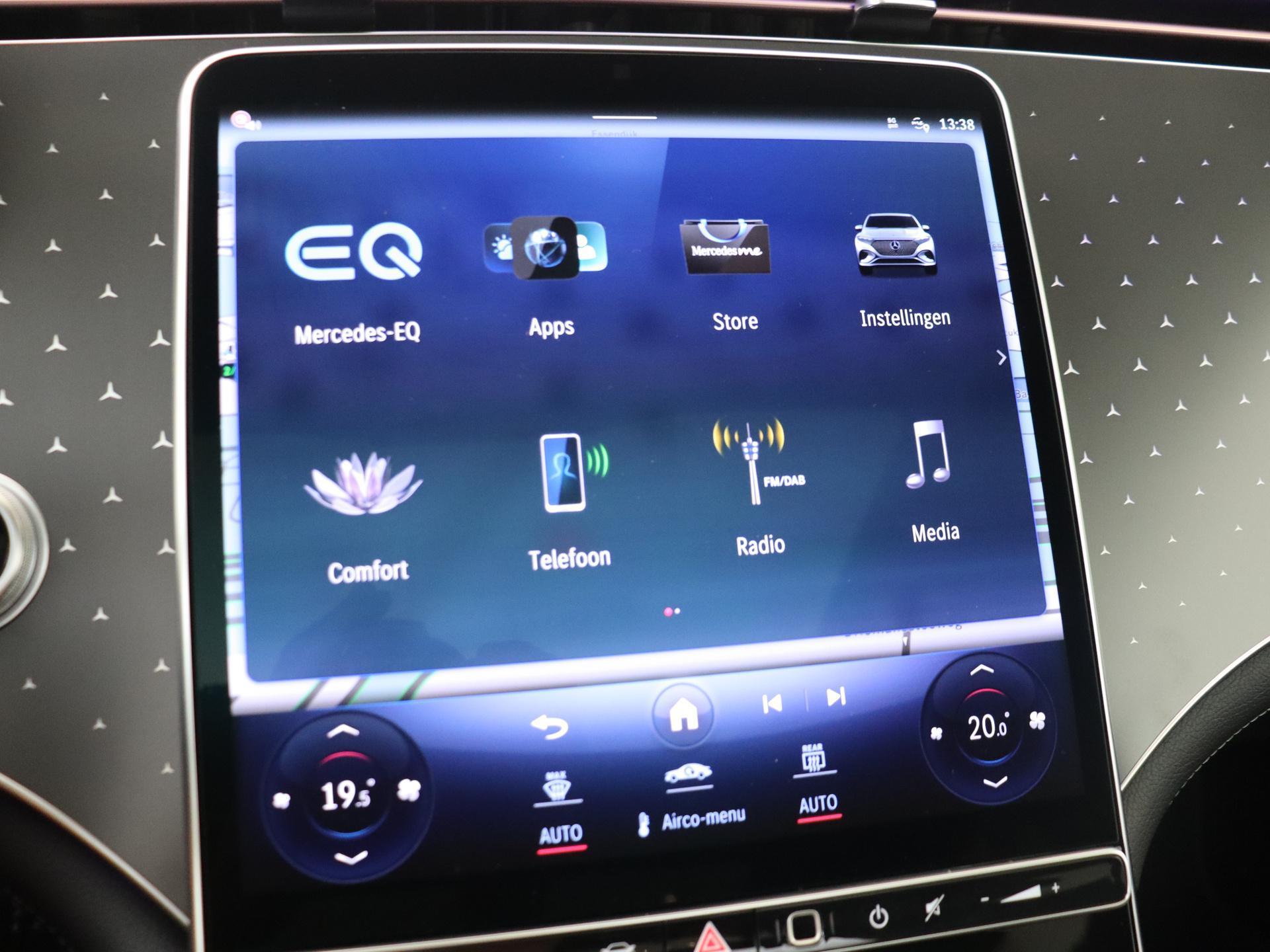 Mercedes-Benz EQS SUV 450 4MATIC AMG Line 7p 108 kWh / Stoelverwarming / Stoelverkoeling / Memory-Stoelen / Night-Pakket / Panaroma-schuifdak / 360Graden-Camera / Achteras-Besturing /