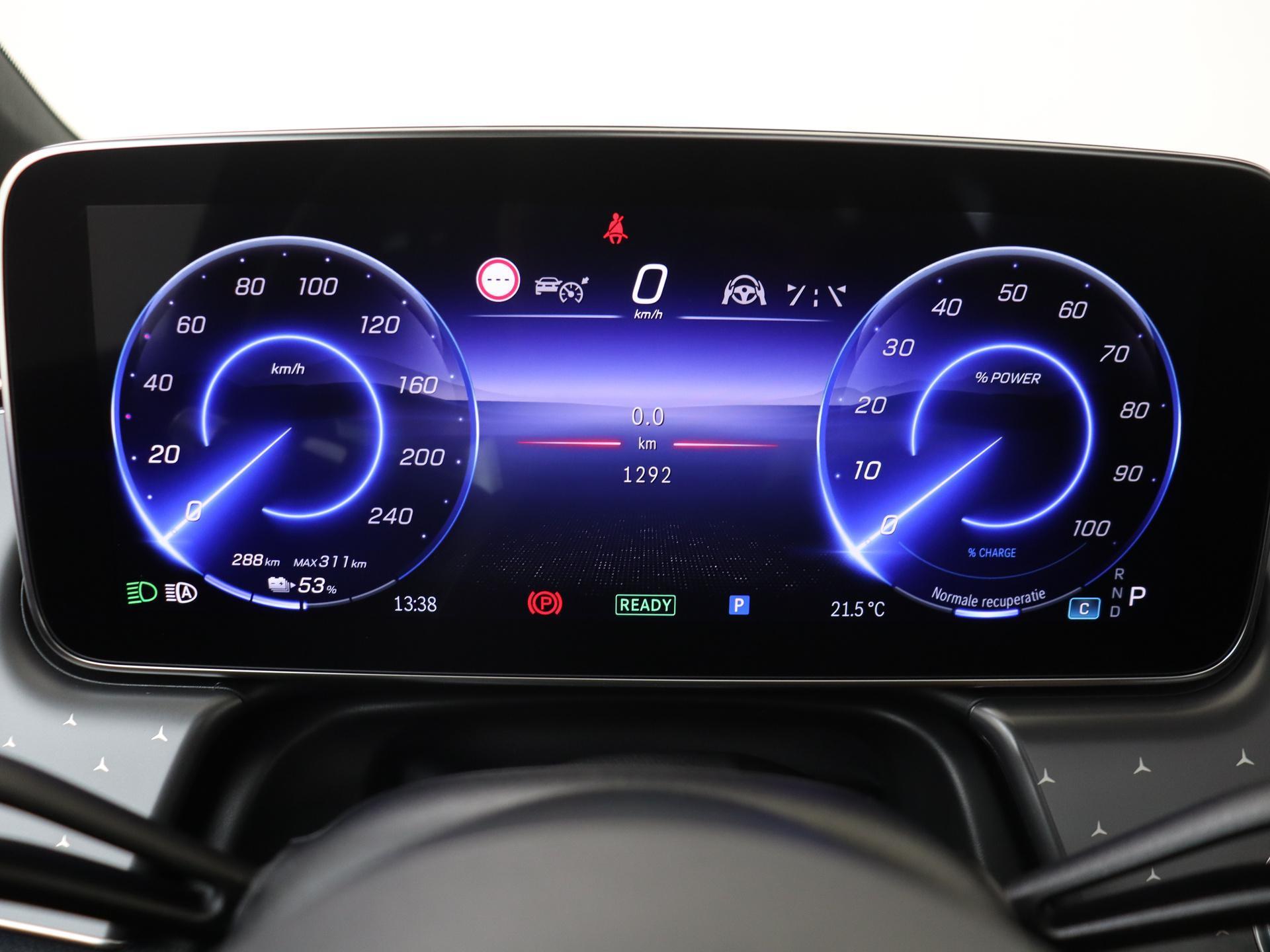 Mercedes-Benz EQS SUV 450 4MATIC AMG Line 7p 108 kWh / Stoelverwarming / Stoelverkoeling / Memory-Stoelen / Night-Pakket / Panaroma-schuifdak / 360Graden-Camera / Achteras-Besturing /