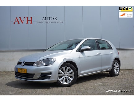 Volkswagen Golf 0