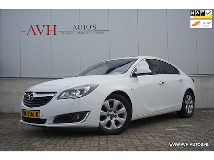 Opel Insignia 0