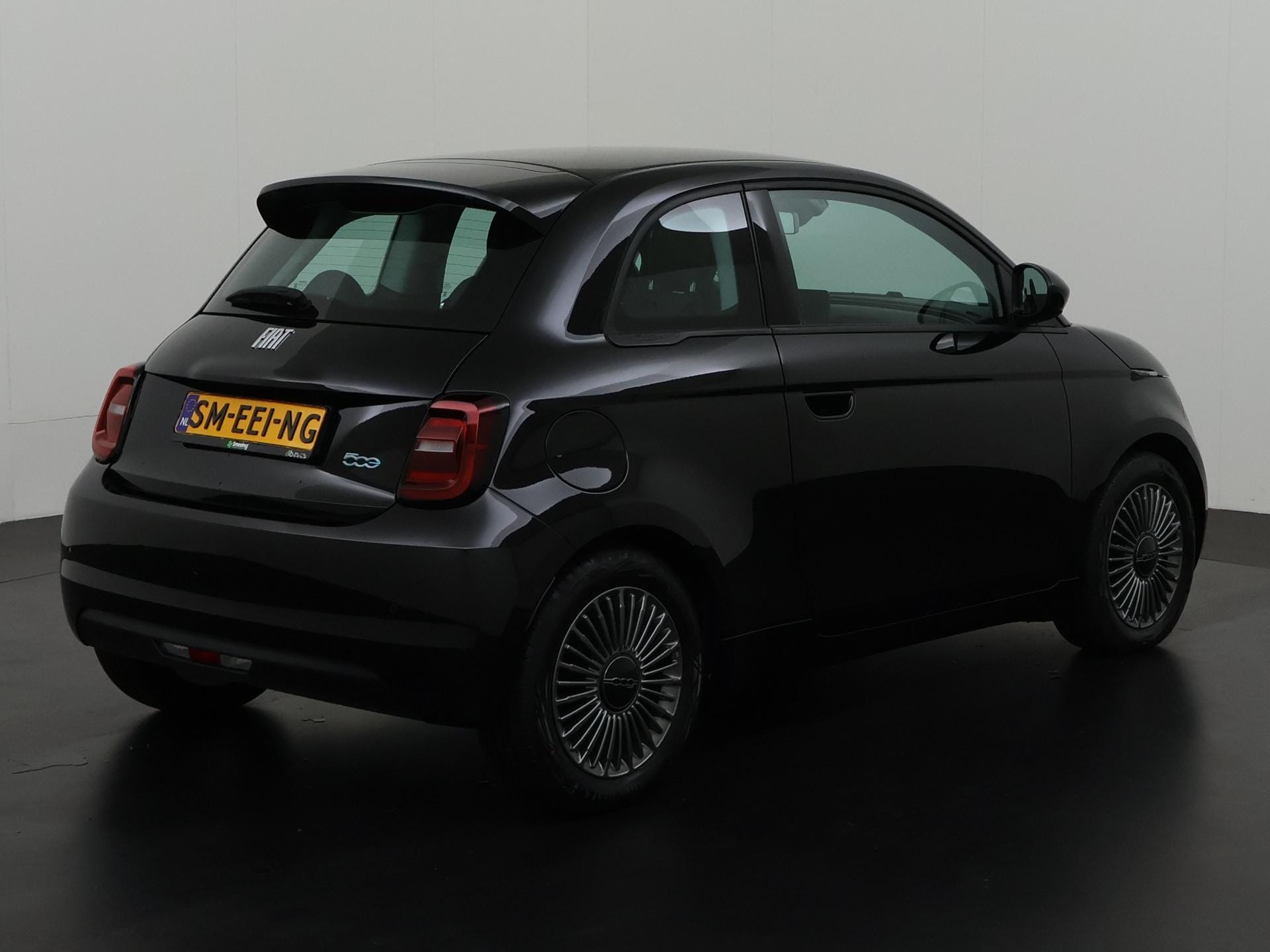 Fiat 500e Icon 42 kWh | Navigatie | Apple Carplay | Parkeersensor | Zondag Open!