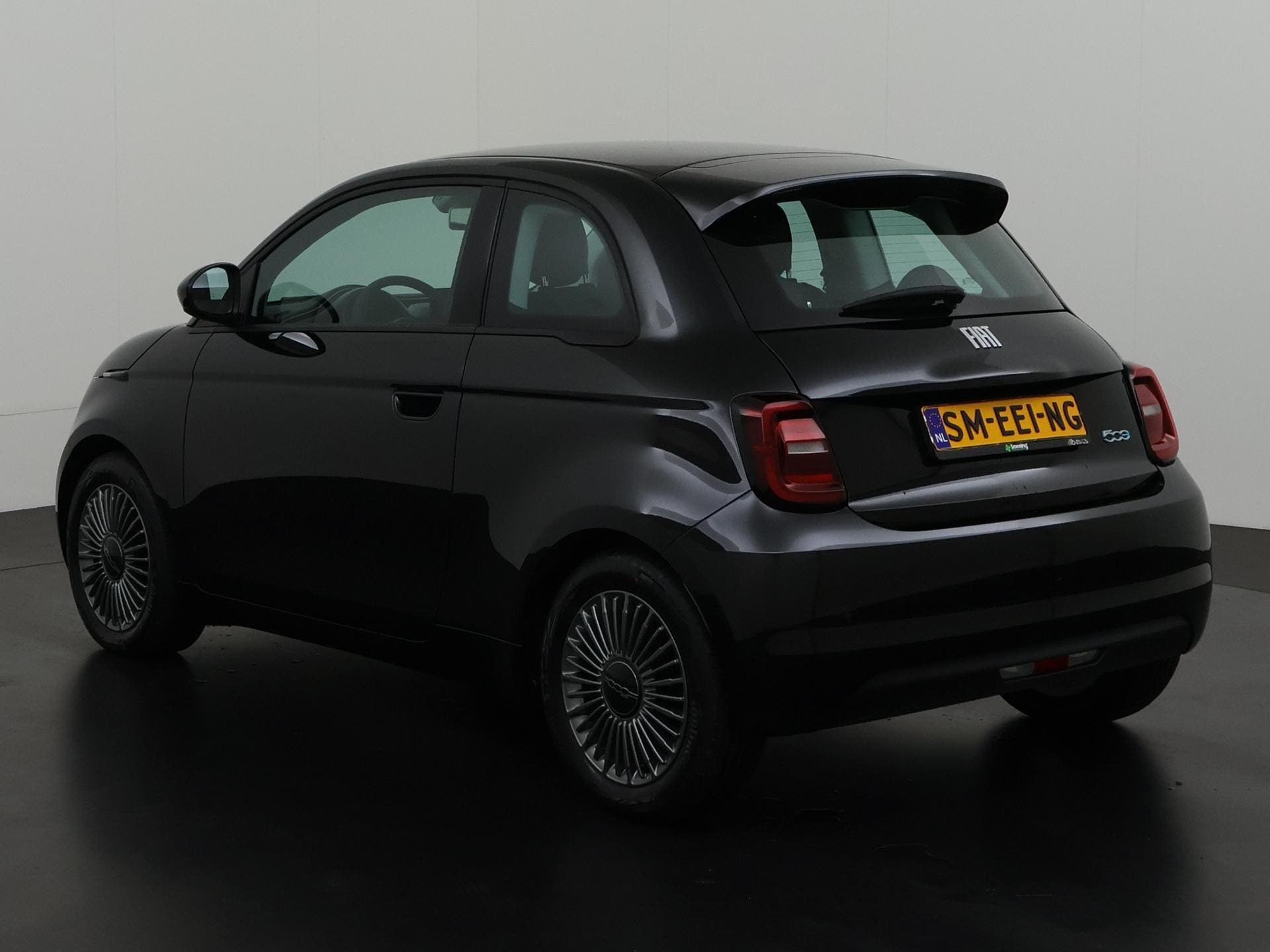 Fiat 500e Icon 42 kWh | Navigatie | Apple Carplay | Parkeersensor | Zondag Open!