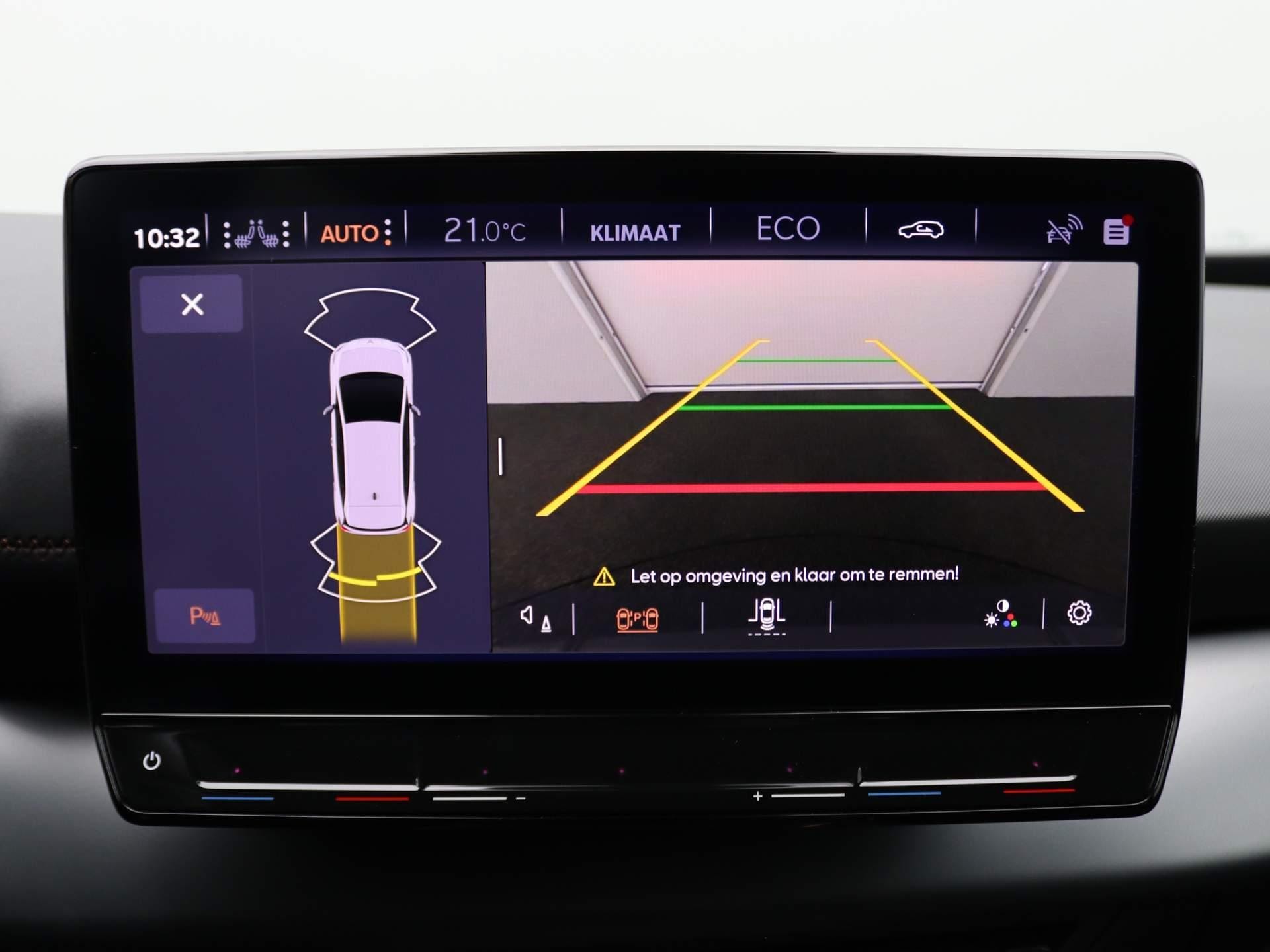Cupra Born Business 62 kWh 204PK Warmtepomp, panoramadak, head-up display, achteruitrijcamera, keyless entry, 19″ LM velgen