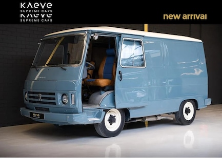 Peugeot J9 0
