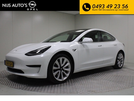Tesla Model 3 0