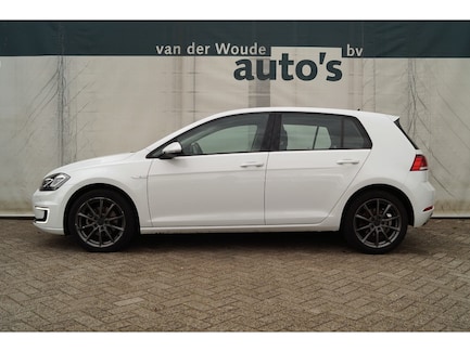 Volkswagen E-Golf 0
