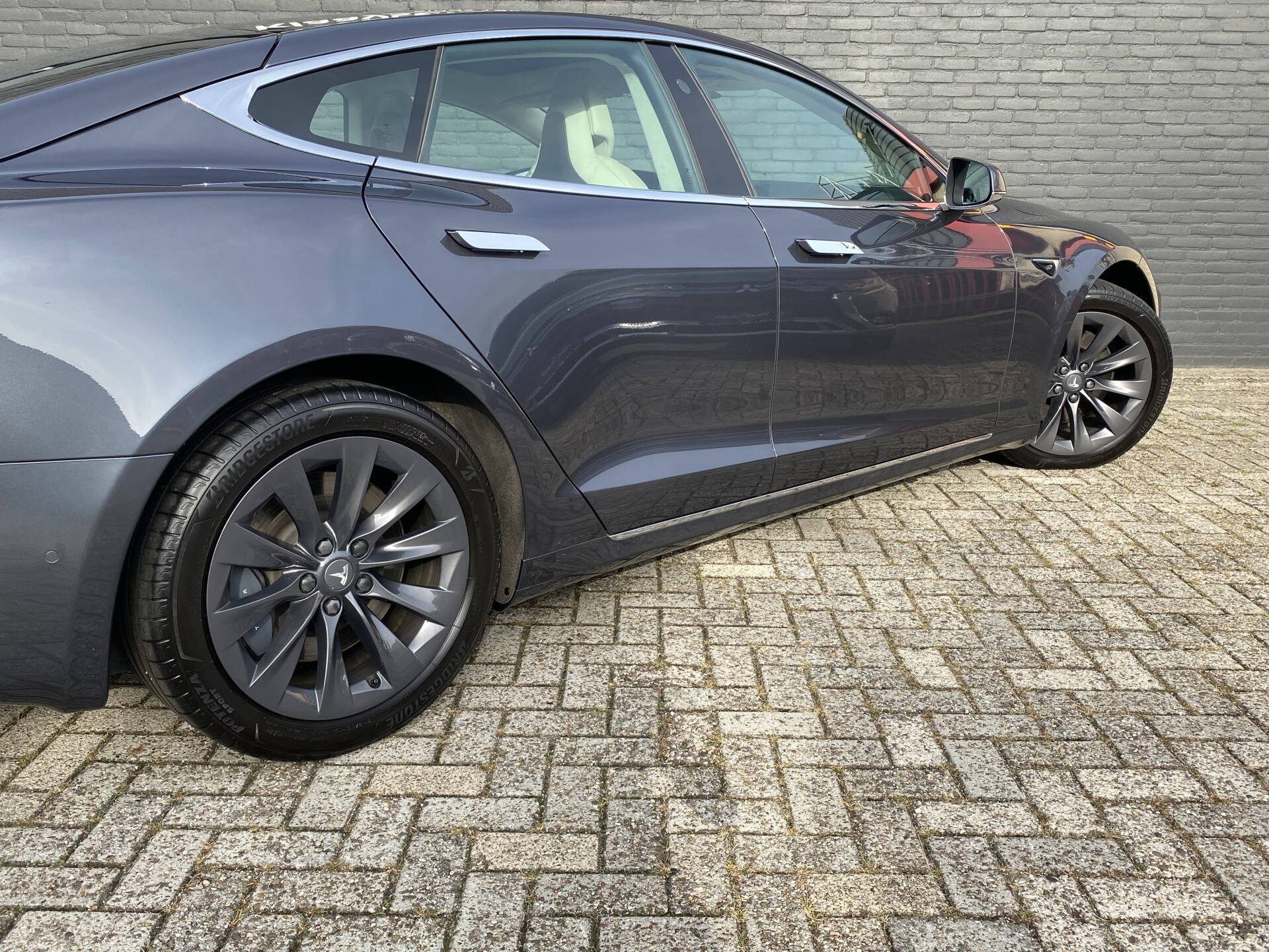 Tesla Model S 100D Long Range AWD