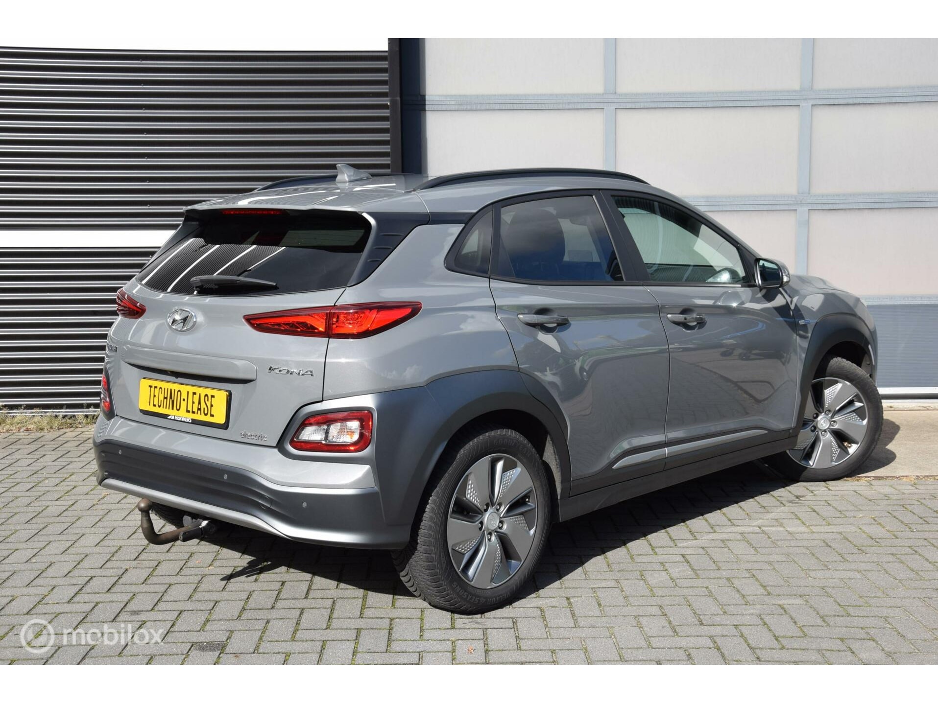 Hyundai Kona Electric EV Premium 64 kWh & Trekhaak