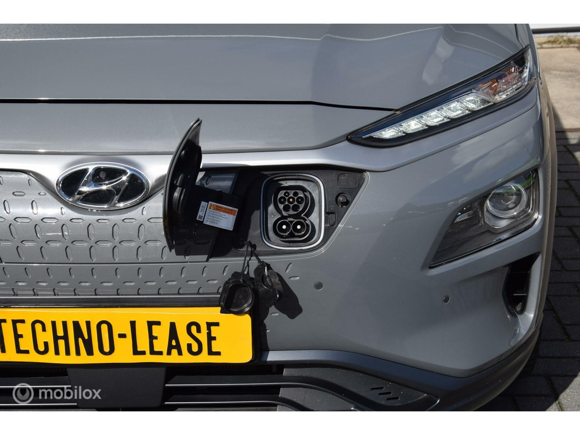 Hyundai Kona Electric EV Premium 64 kWh & Trekhaak
