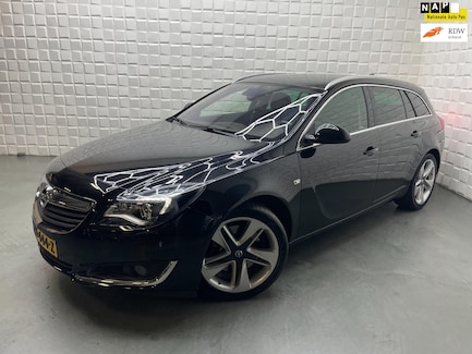 Opel Insignia 0