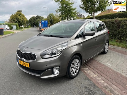 Kia Carens 0