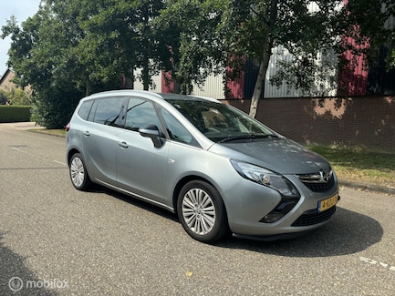Opel Zafira 0
