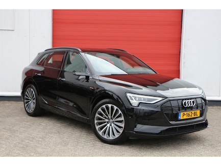 Audi E-tron 0