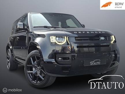 Land Rover Defender 0