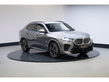 BMW IX2 0