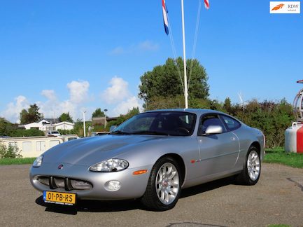 Jaguar XKR 0