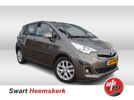 Toyota Verso-S 0