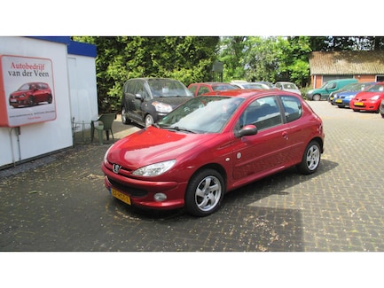 Peugeot 206 0