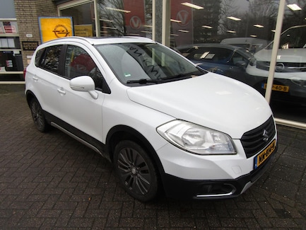 Suzuki S-Cross 0