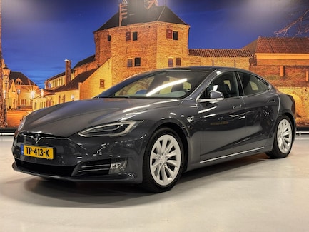 Tesla Model S 0