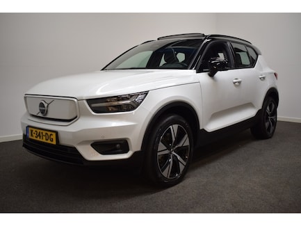 Volvo XC40 0