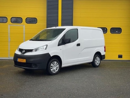 Nissan NV200 0