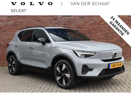 Volvo EX40 0