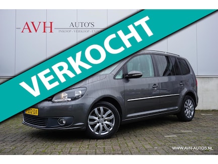 Volkswagen Touran 0