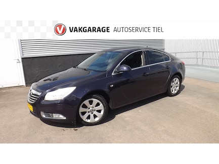 Opel Insignia 0