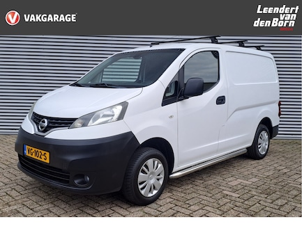 Nissan NV200 0